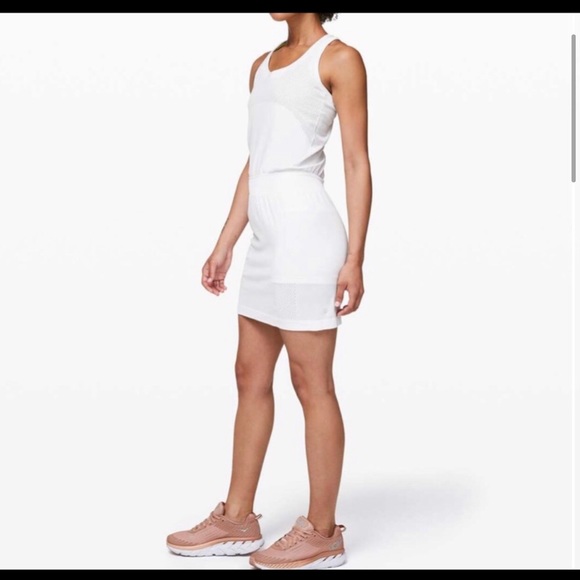 35.- NWT LULULEMON 🍋DRESS #8 - Picture 4 of 7